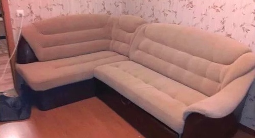Перетяжка углового дивана. Белозерск